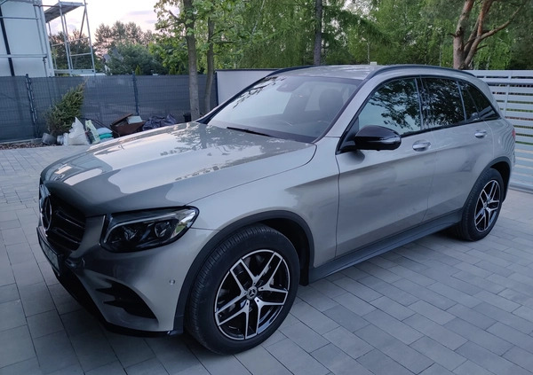 Mercedes-Benz GLC cena 175400 przebieg: 50000, rok produkcji 2019 z Łódź małe 106